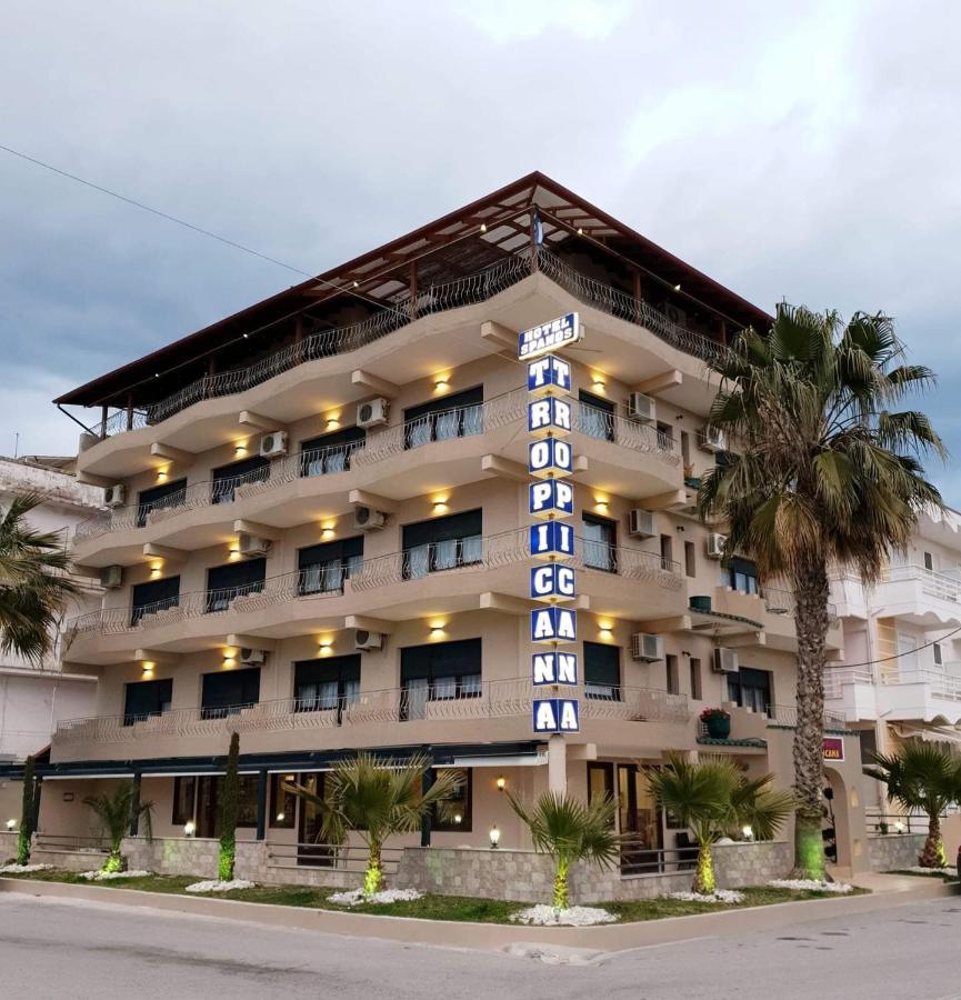 Tropicana Paralía Exterior foto